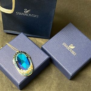Swarovski pendant necklace huge